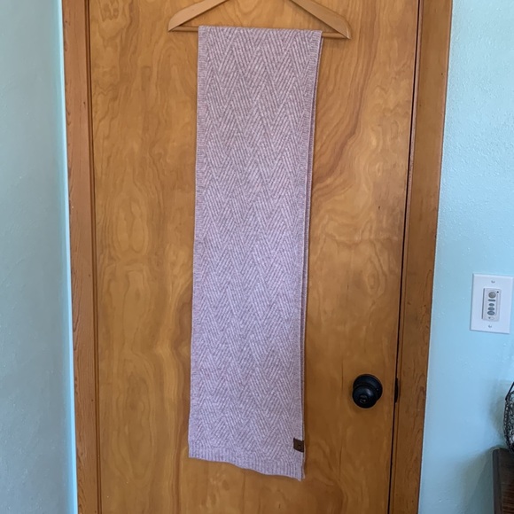 NWT C.C Pink/grey Diamond Weave Soft Scarf - Picture 7 of 8